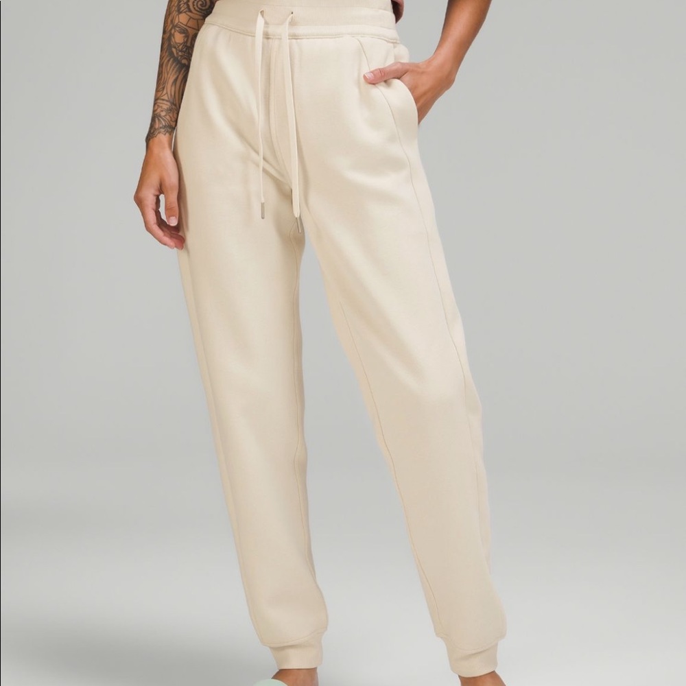 Lululemon scuba